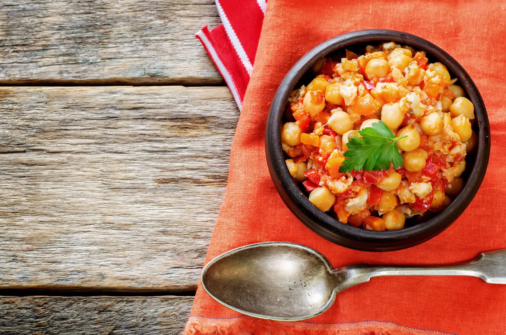 Ensalada de garbanzos y bacalao